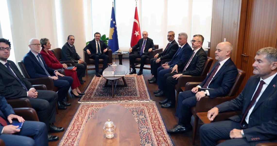 Kryetarja e Preshevës, Ardita Sinani pjesë e takimit të Presidentit të Republikes së Turqise, Recep Tayyip Erdoğan dhe Kryeminstrit të Republikës së Kosovës, Albin Kurti.